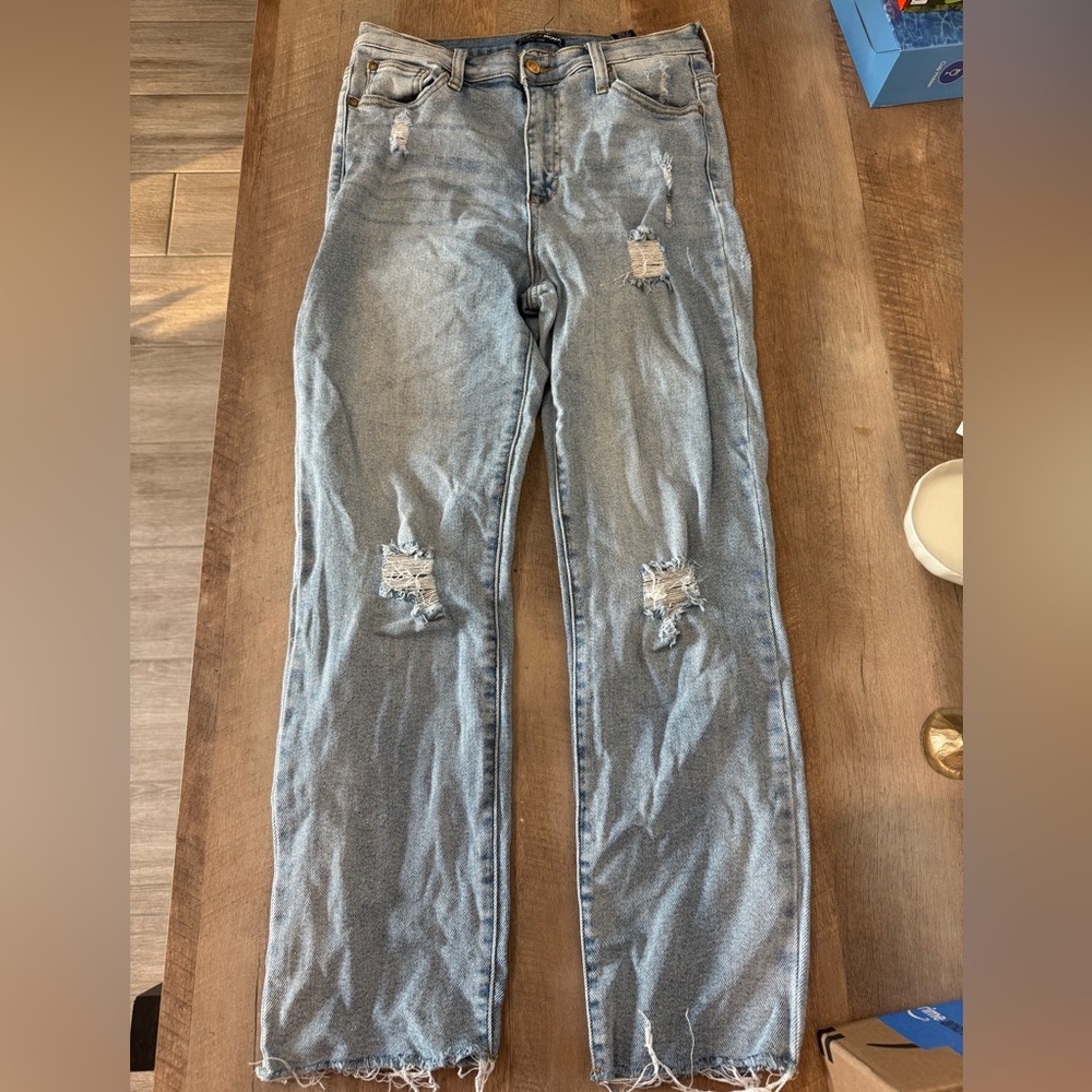 Fashion Nova Blue high waisted Straight Leg Jeans